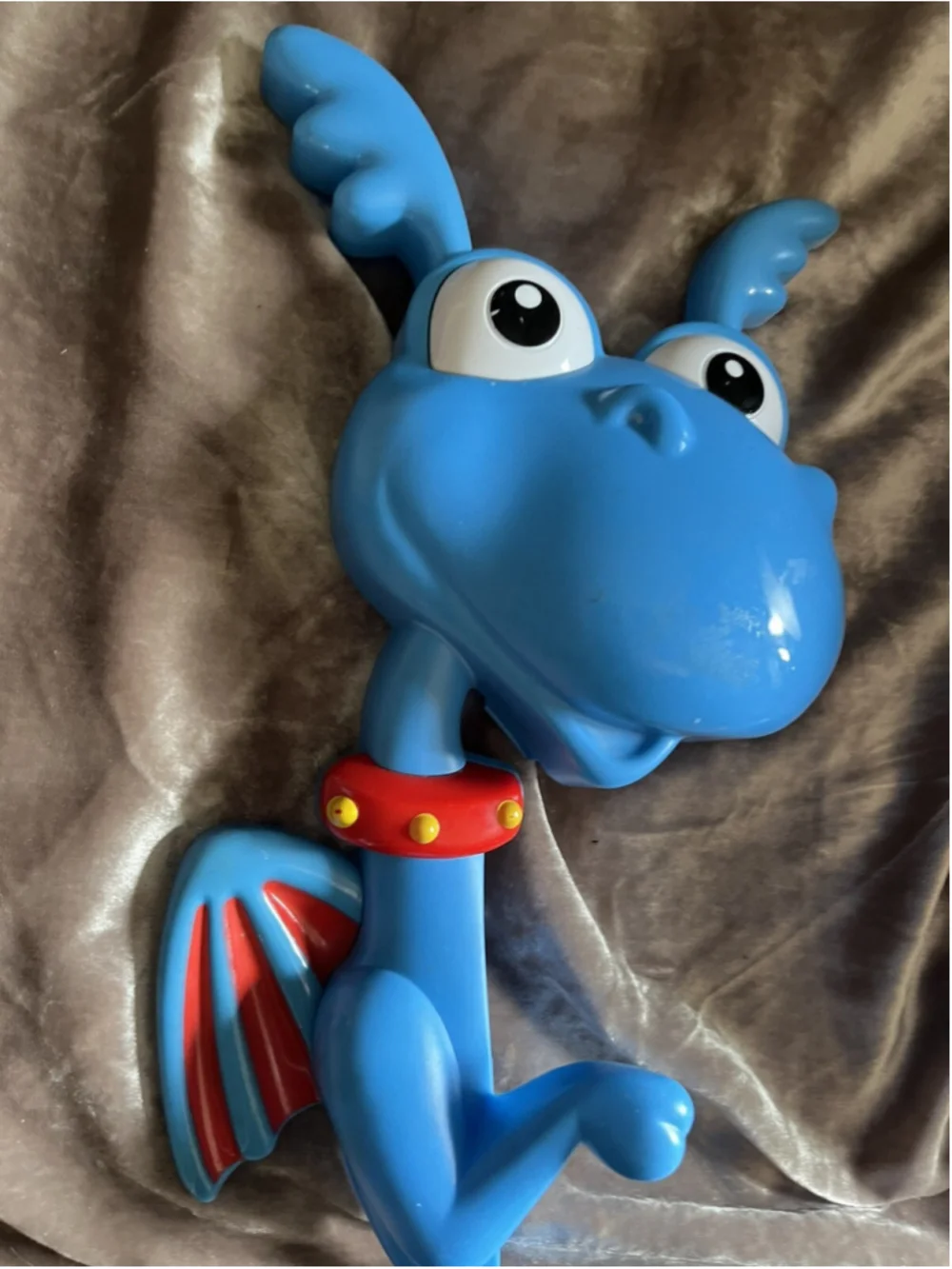 Doc McStuffins STUFFY ~ Disney Blue Dragon ~ WALL DECOR , HANG ON WALL? SEE